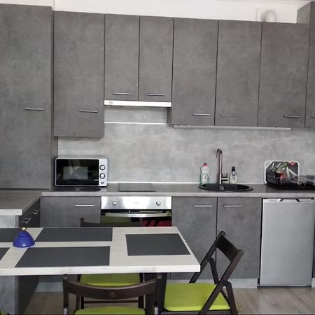 Fly Up Home Apartment Boryspil Luaran gambar
