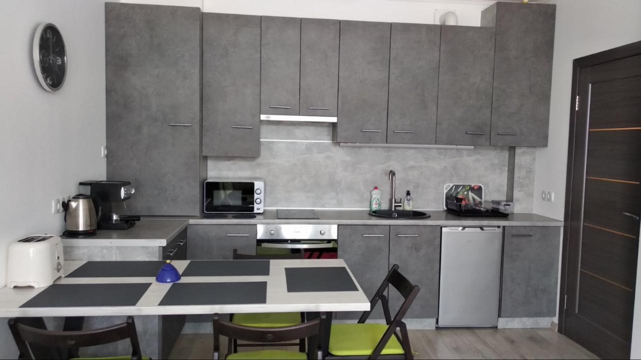 Fly Up Home Apartment Boryspil Luaran gambar