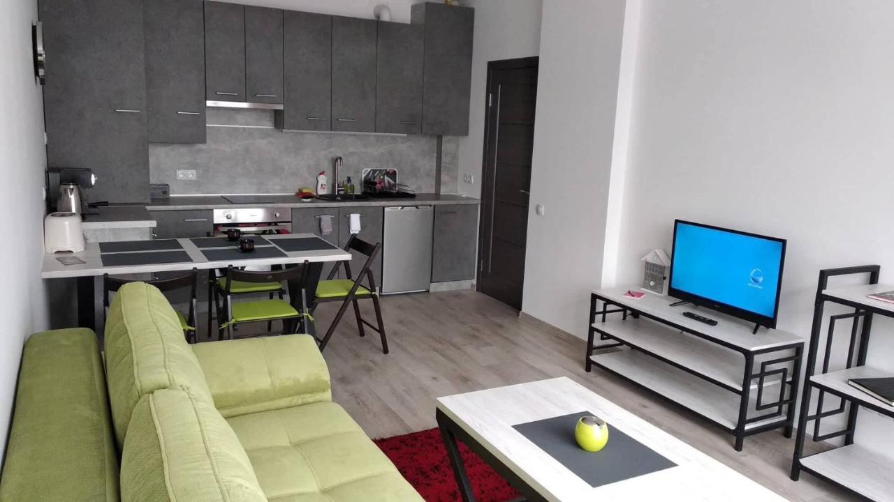 Fly Up Home Apartment Boryspil Luaran gambar
