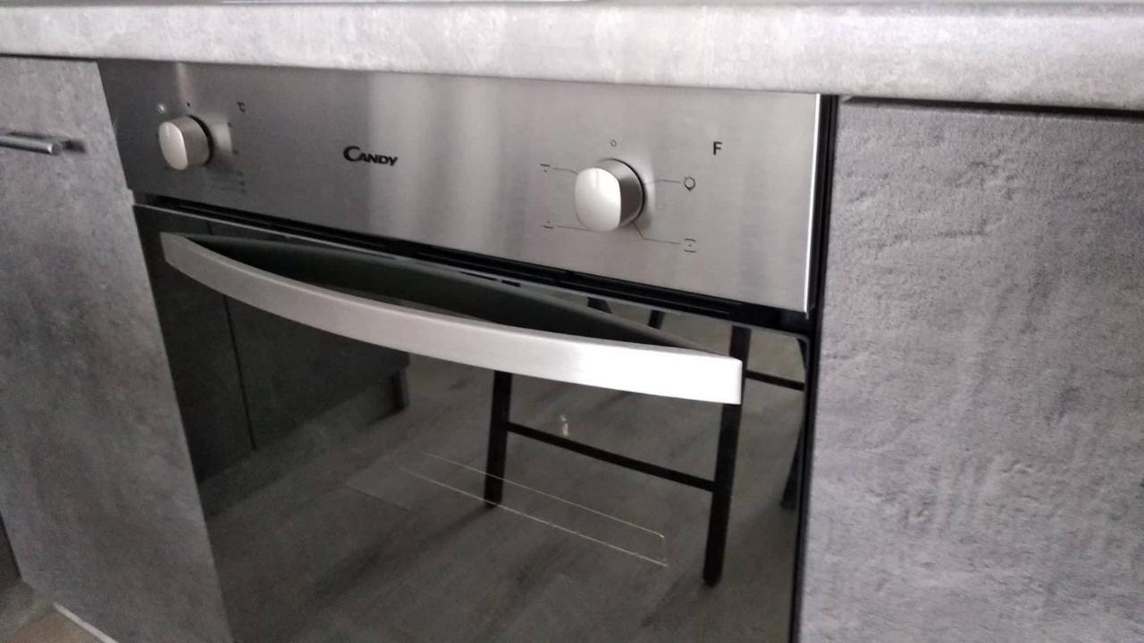Fly Up Home Apartment Boryspil Luaran gambar
