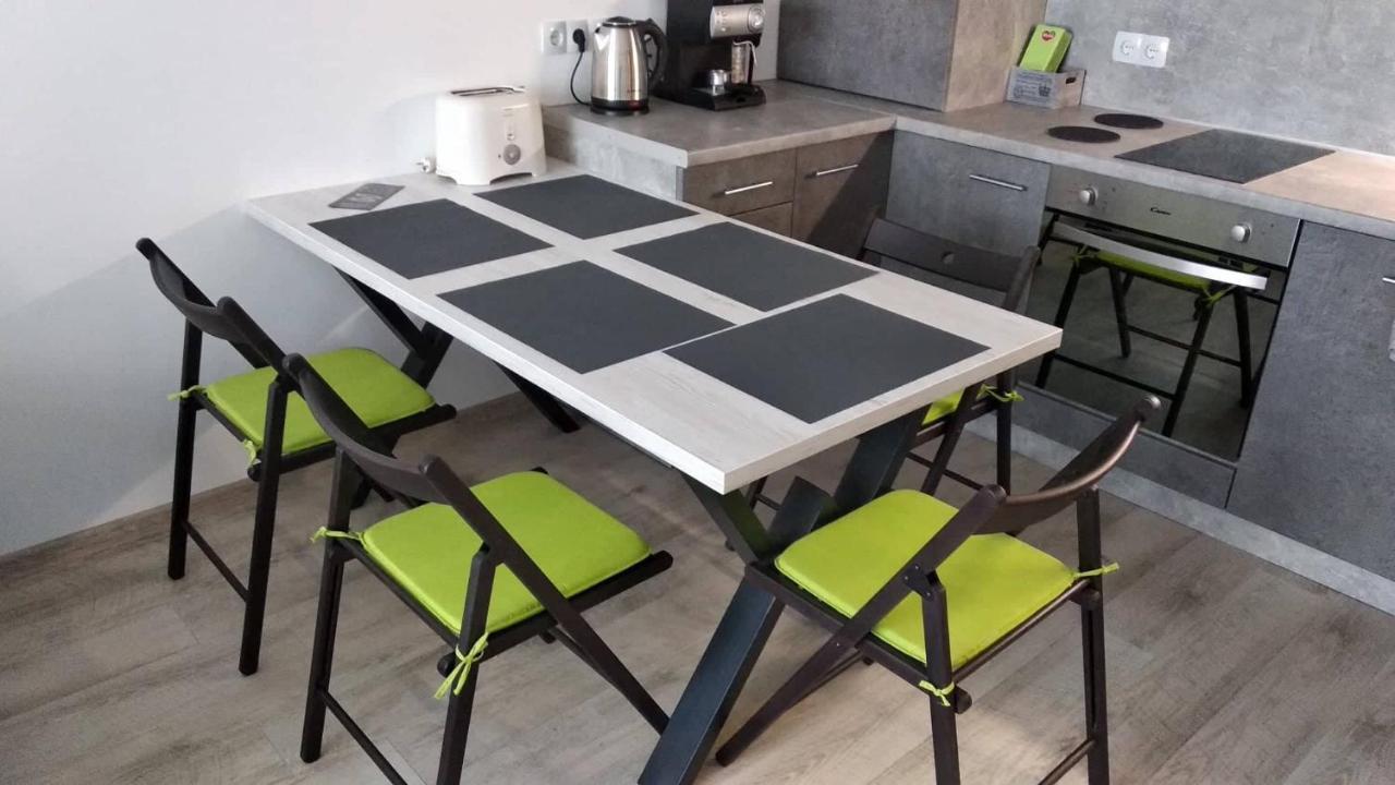 Fly Up Home Apartment Boryspil Luaran gambar