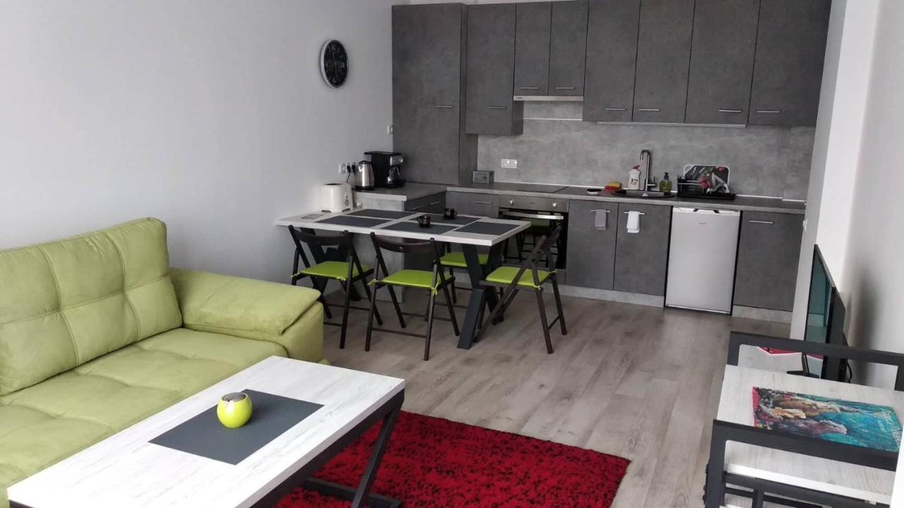 Fly Up Home Apartment Boryspil Luaran gambar